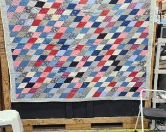 Quilt. 81 x 66