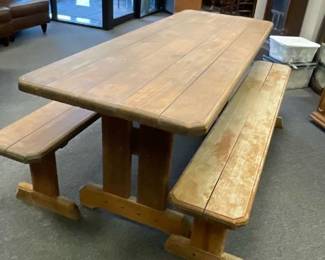 Picnic table with 2 bench seats 30 x 72 x 28 in