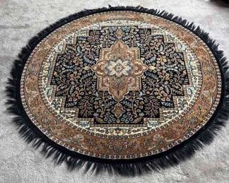Round Wool RugSarouk