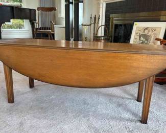 Kittinger American Colonial Drop Leaf Coffee Table