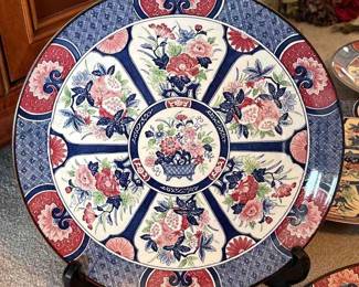 SIX TOSHO TOYO JAPAN IMARI FLORAL CHARGER PLATES