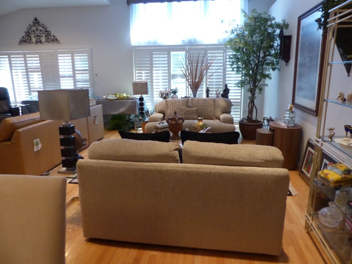 Gold Coast Plainview Hamlet On Olde Oyster... starts on 2/24/2024