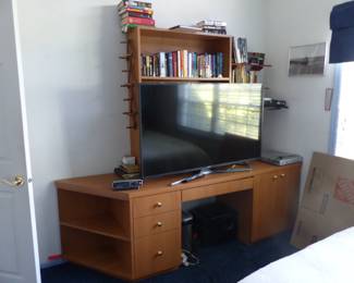 Built-In desk & hutch (easy to remove, bring tools), TV, books