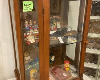 Antique store display, vintage toys