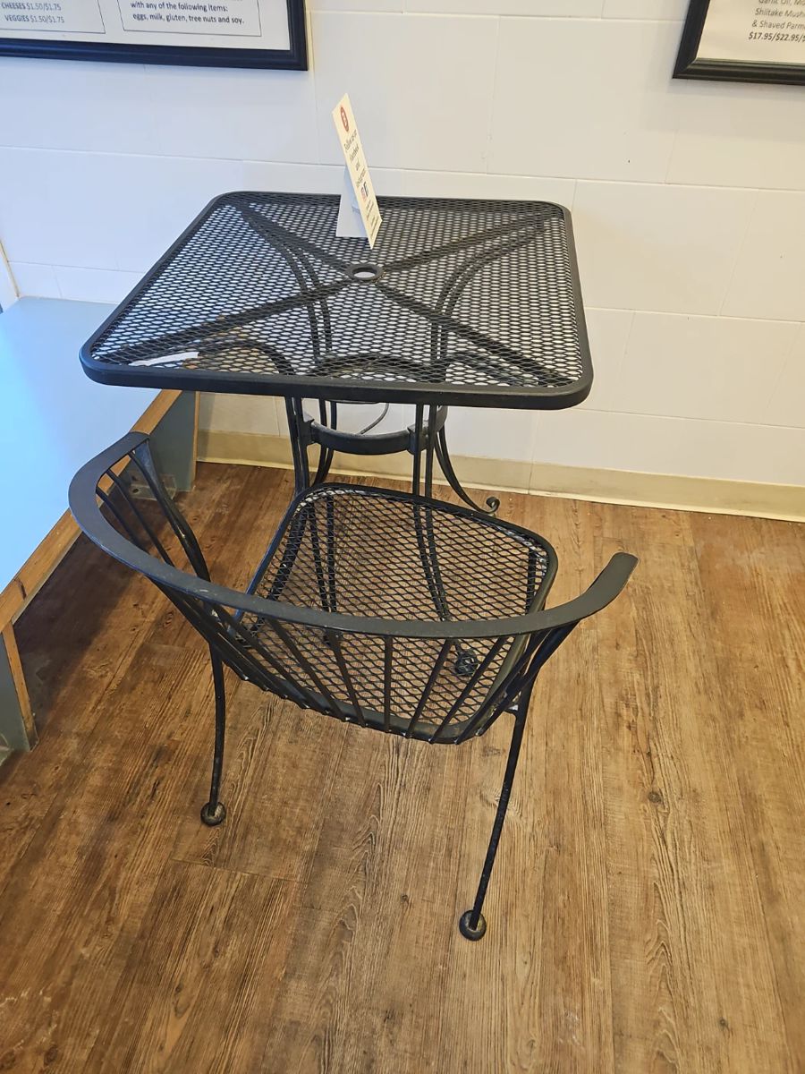 Bake HomeMade Pizza in Glencoe, IL starts on 2/8/2024