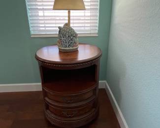 Aspen home night stands