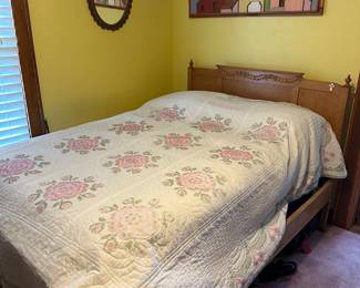 Got the keys to this beautiful Bay City home! This is my initial walk through. Starting to unpack, set up and display tomorrow! New photos added daily. 