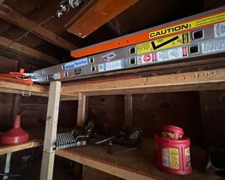 Got the keys to this beautiful Bay City home! This is my initial walk through. Starting to unpack, set up and display tomorrow! New photos added daily. 