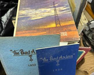 So, this was a VERY last minute find! Tucked away in the loft of the garage! A bus of AMAZING Year Books from 1919 - 1960! Bad Axe and Mt. Pleasant Mi. They are dusty, but ready to go!  HOPE TO SEE YOU ALL THIS WEEKEND! 