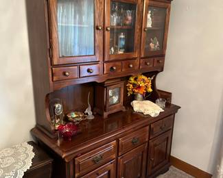 Got the keys to this beautiful Bay City home! This is my initial walk through. Starting to unpack, set up and display tomorrow! New photos added daily. 