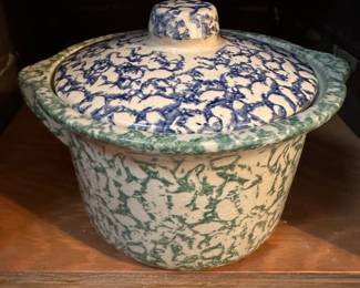 Blue/Green Splatter Spongeware Pottery Crock w/Lid. R.R.P. Co. Roseville, USA. 