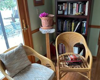 Got the keys to this beautiful Bay City home! This is my initial walk through. Starting to unpack, set up and display tomorrow! New photos added daily. 