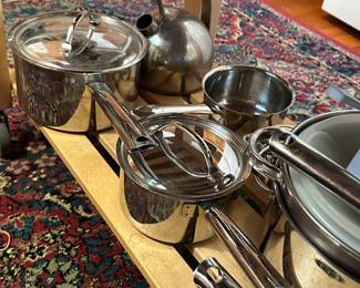 Got the keys to this beautiful Bay City home! This is my initial walk through. Starting to unpack, set up and display tomorrow! New photos added daily. 