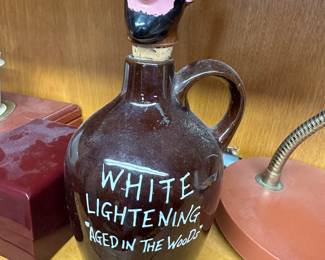 Got the keys to this beautiful Bay City home! This is my initial walk through. Starting to unpack, set up and display tomorrow! New photos added daily. 