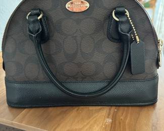 Coach Purse #2 ~ A beautiful authentic Coach Purse! With all tags and Serial #