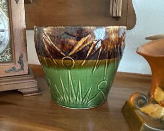 Here is another beautiful piece of Roseville! This is a lovely planter! Sun Moon Jardiniere!