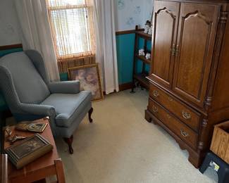 All the furniture is is terrific condition! High end quality and well taken care of! The little table at the bottom left of the screen is a great Mission Arts and Crafts Side table w/drawer! 