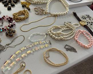 Beautiful estate costume jewelry! Mid century! Many Sterling pieces. Some gold. All in great condition! Necklaces, bracelets, rings and more! 