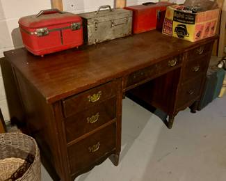 Desk and toolboxes