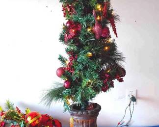 Christmas Greenery Lights