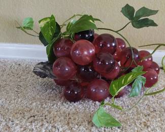 Glass Bunch O Grapes