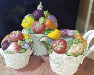 Fitz Floyd Classics Containers