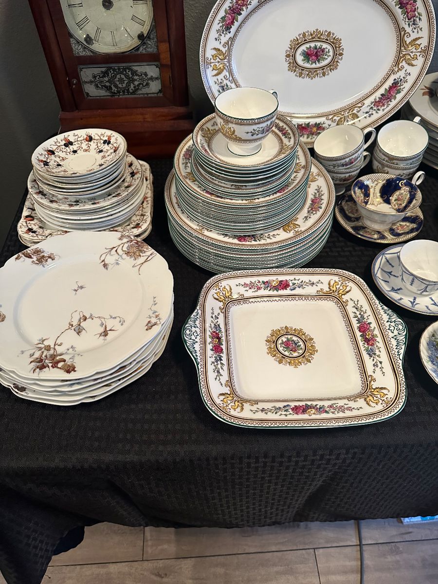 Art, Pottery & Other Fabulous Things starts on 2/9/2024