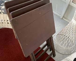 4 Dark wood dinner trays