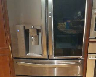LG refrigerator