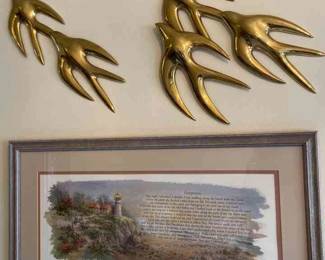 Footprints Print, S n and Bird Sculptures 