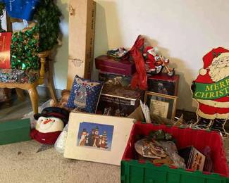 Holly, Jolly Holiday Decor