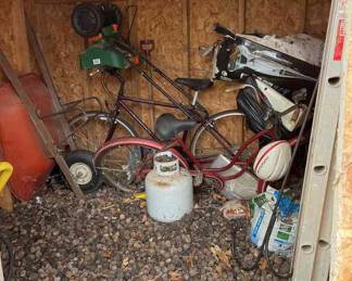 Contents of MiniBarn, Nuts Optional 