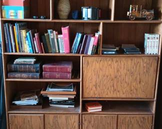 Mid Century Oak Freestanding Wall Unit Shelving/Bookcase, Assortment of Hardcover & Softcover Books