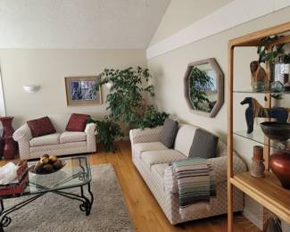 Cream/White Love Seat and Couch with Houndstooth Pattern