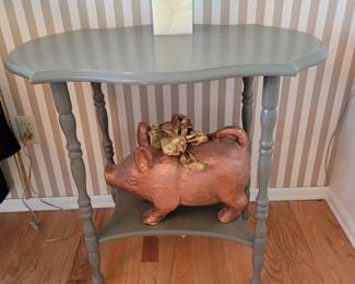Gray Painted Side Table with Spindle Legs