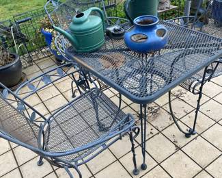 Black Metal Patio Table with 4 Chairs