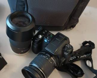 Konica Minolta Maxxum Digital SLR Camera