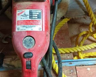 Milwaukee Tools Heavy Duty Polisher/Grinder - 5540