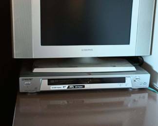 Sony DVD/CD/MP3 Player - DVP-NS315