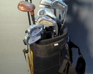 USKG Champion Golf Bag Includes Golf Balls, Woods And Irons, Various Brands, Total Qty 15