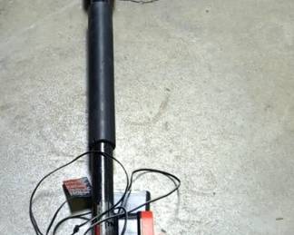 Black & Decker 18V Cordless Pole Saw, Model NPP2018, Includes Charger