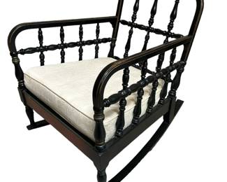 1930'S COTTAGE WOOD ROCKING CHAIR