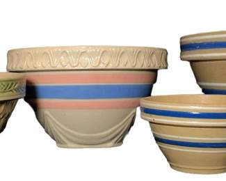 FOUR YELLOWWARE FARMHOUSE MIXING BOWLs