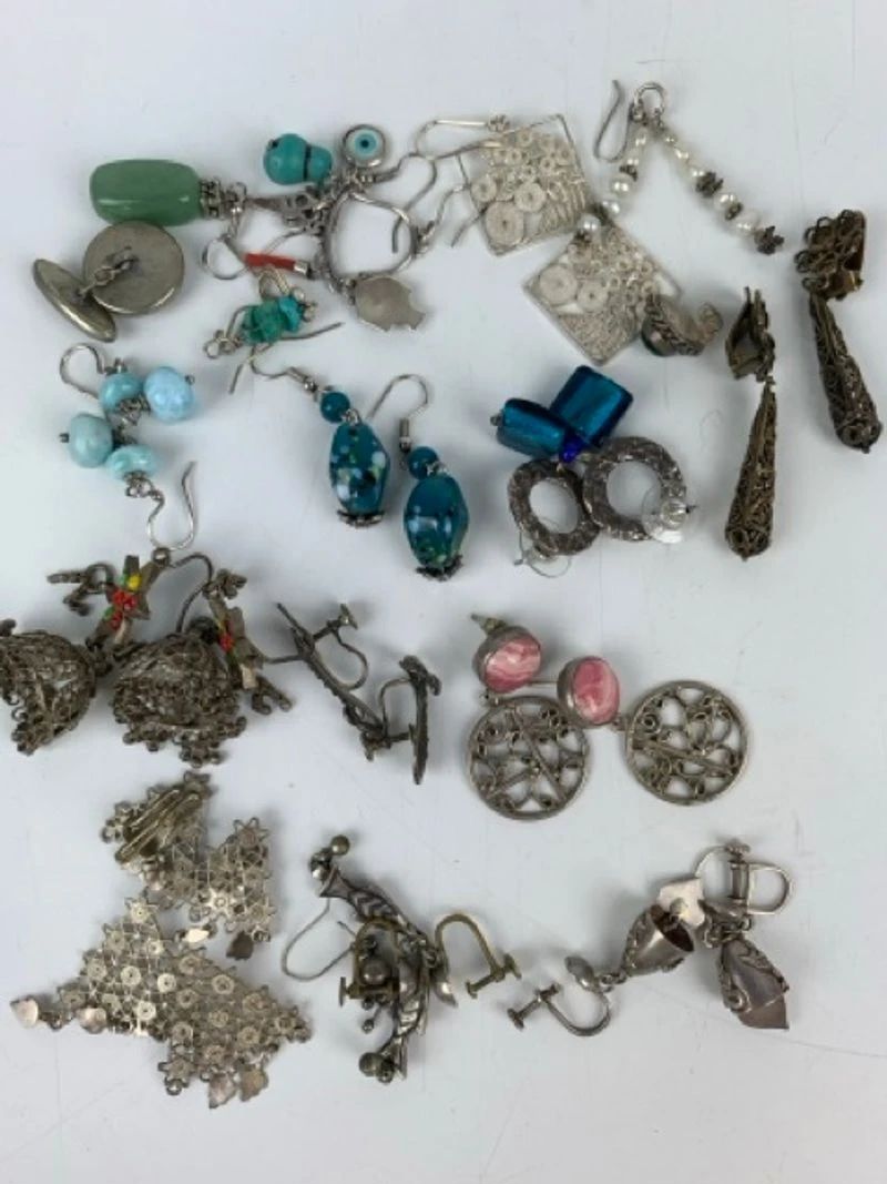 Quinn's Weekly Wednesday Auction in Falls Church, VA starts on 2/9/2024