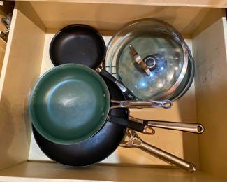 Pans & skillets
