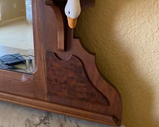 Side detail on dresser