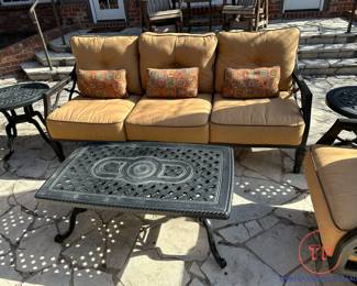 CASTELLE Villa Bianca Cast Aluminum Outdoor Patio Furniture