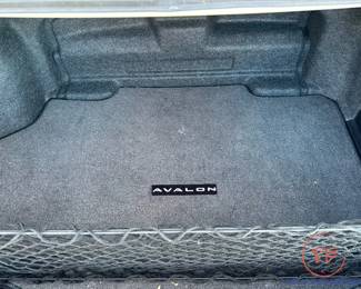 2015 Toyota Avalon Hybrid Limited (49,000 Miles)