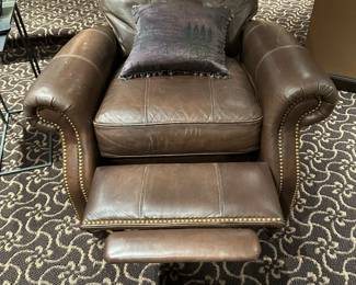Motioncraft by SHERRILL Studded Leather Pushback Recliners