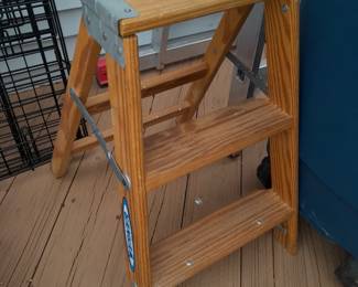 Folding Wooden Mini Stepstool